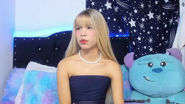 Lisaa_Sweet élő XXX-chatje
