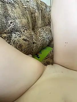 XXX chat uživo modela JuicyGamess