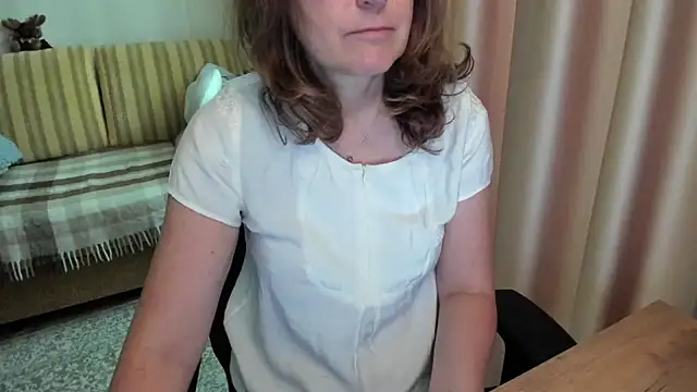 lauraoven Live XXX-chat