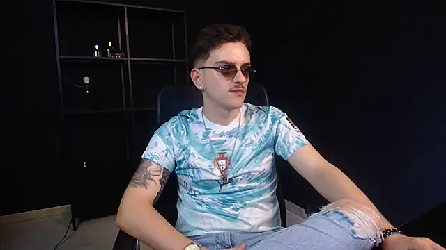 FelixStarkk Live XXX Chat