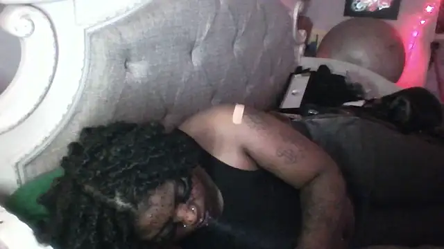 Dusaa_ Chat XXX in diretta