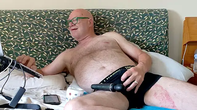 Chat +18 de KinkCentral ao vivo