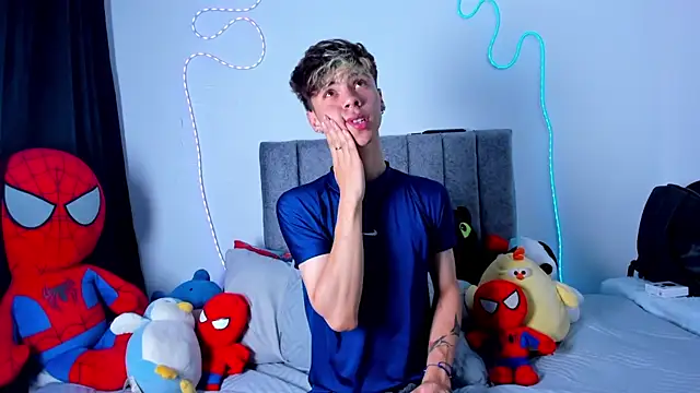 Callum_777's Live XXX Chat