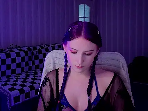Chat +18 de violet-siren-x ao vivo