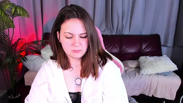 Živý XXX chat MireyaLin