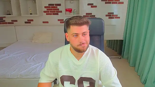 DaxGreer Chat XXX in diretta
