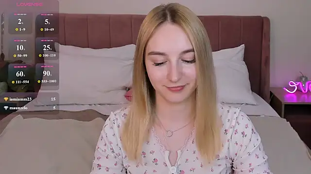 Chat +18 de Shy_Polly ao vivo