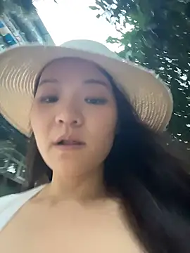 xiaochengzi505's Live XXX Chat