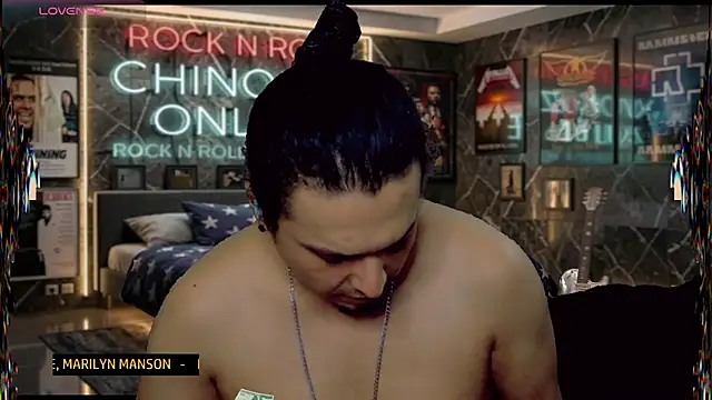 chino_roz XXX чат на живо