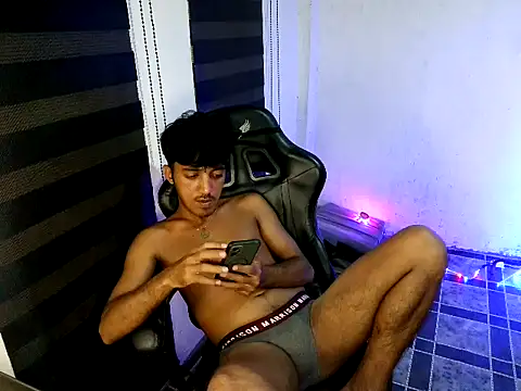 Spicy_RowyCam: онлайн-секс-чат