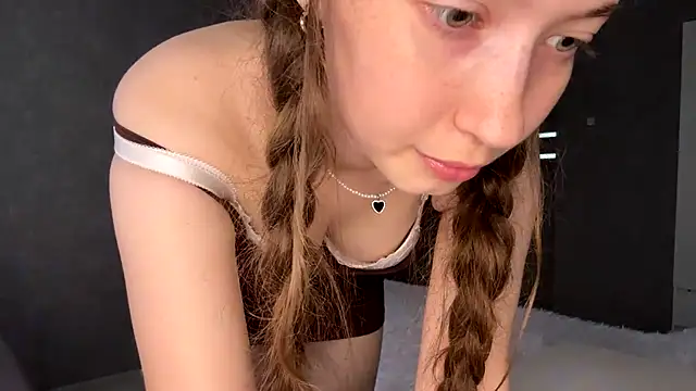 Emily_Mur_ – Naživo XXX chat