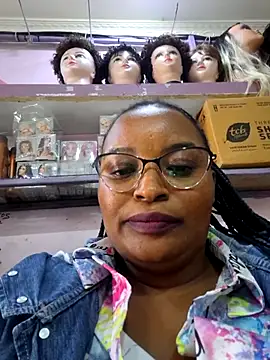Goddess_of_Hearts Live XXX Chat
