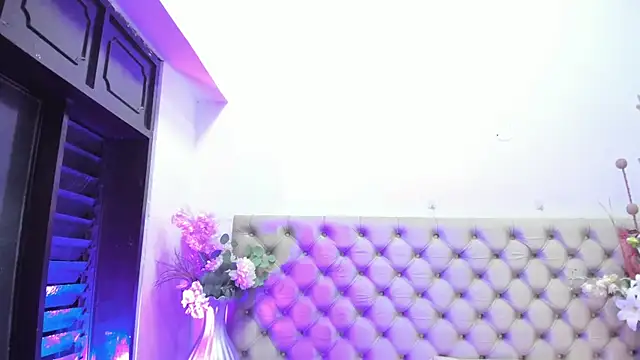LezyTompson 라이브 XXX 채팅