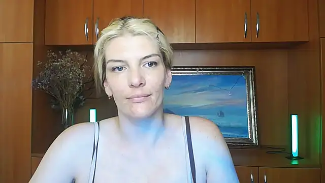 צ'אט XXX בשידור חי של VanessaRey_
