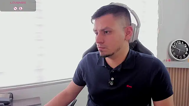 Rick_Adams élő XXX-chatje