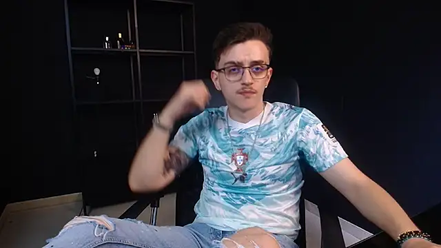 FelixStarkk Live XXX Chat