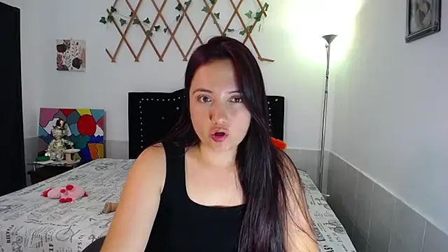 naughty_girl_4u Obrolan Langsung XXX