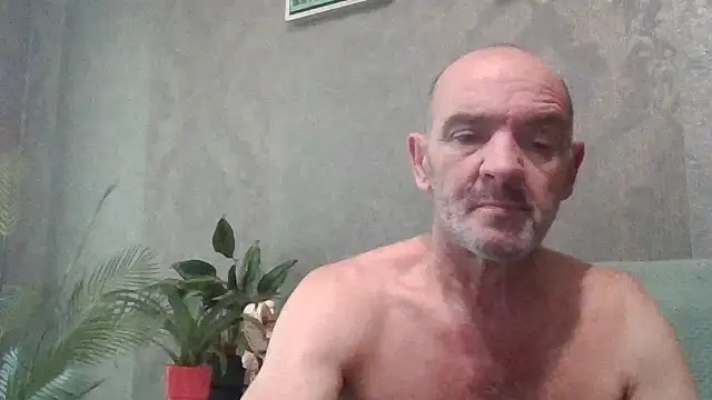 XXX chat uživo modela skorpibg65