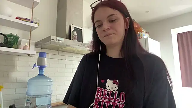 Chat +18 de AudriaCriner ao vivo