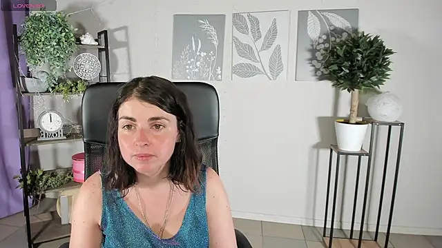 Chatroom XXX en direct de MartaEdams