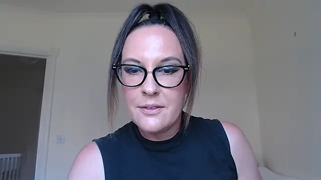 Humiliatrixxxx's Live XXX Chat