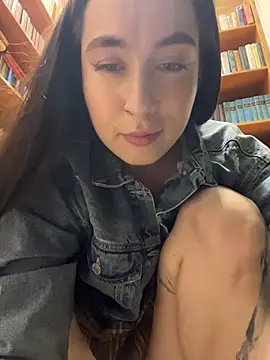 Czat XXX na żywo – Holly_Play