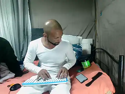 Camodick 现场XXX聊天