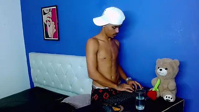 Онлайн чат XXX Angel_foxc13