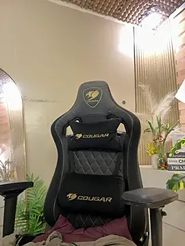 TS-SimplyTheBest Live XXX-chat