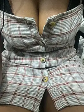 Chat XXX en directo de Millie246