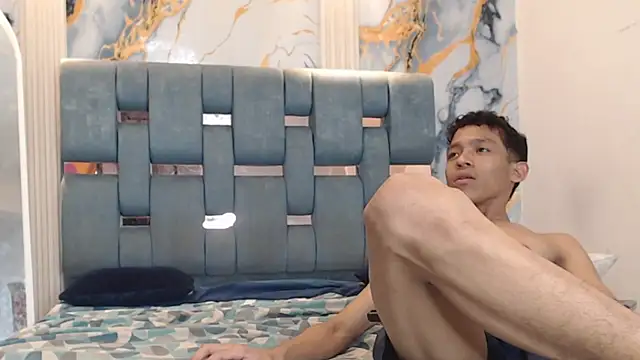 Živý XXX chat GREAT_BALLS