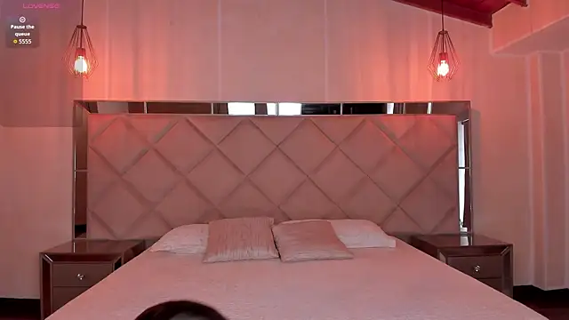 MeganScott Adlı Modelin Canlı XXX Sohbeti