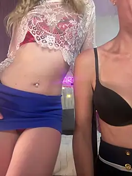 SweetCupcaks Live XXX-Chat