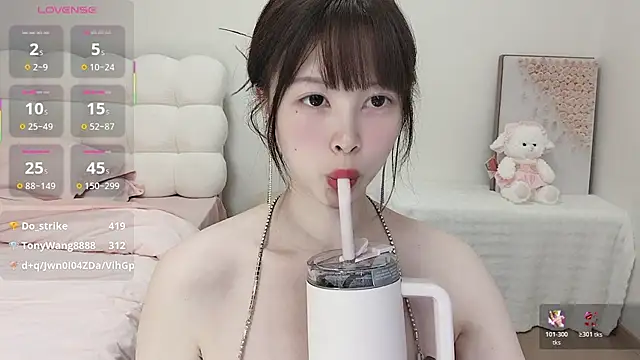 Anna-2005 Chat XXX live