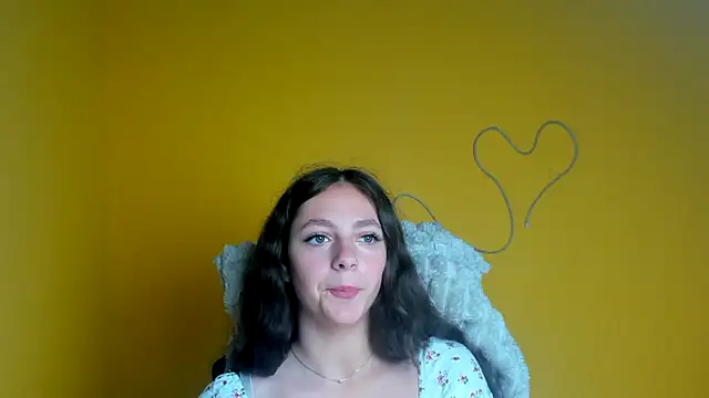 KissMeJulia élő XXX-chatje