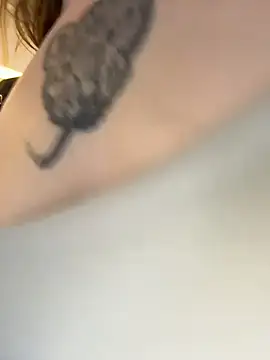 Sunny___Bunny 라이브 XXX 채팅