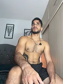 Maximiliano_ford: онлайн-секс-чат