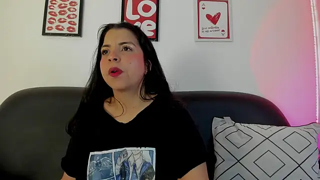 Онлайн чат XXX Tiana_prince