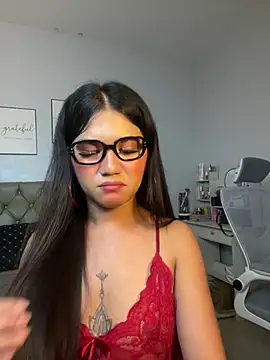 JassmineLove XXX чат на живо