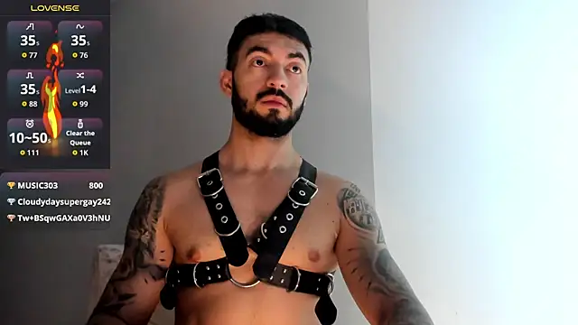 XXX chat uživo modela MarkWalker__