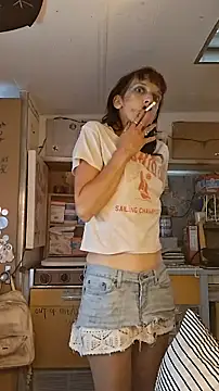 הופעת וובקאם של whitetrashdirtyslut