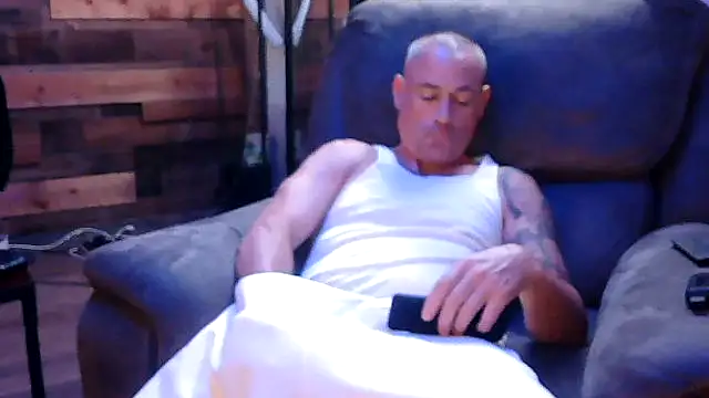 Chat XXX Live MISTERANDDEMI