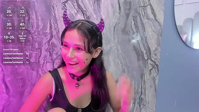 luly_dreamsn Live XXX chat