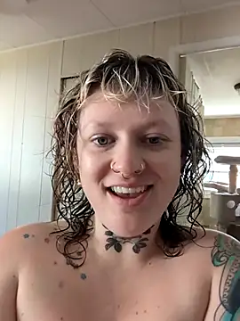 RosieSwitchBitch live XXX chat