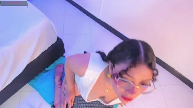 antonelllepiercee Live XXX Chat