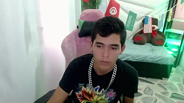Онлайн чат XXX Josep_Bby