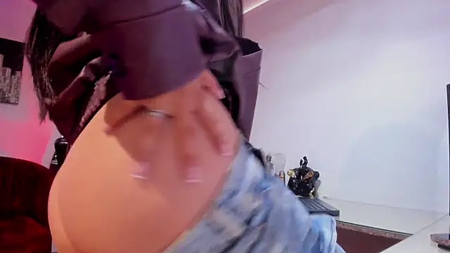 Meghan320's Live XXX Chat