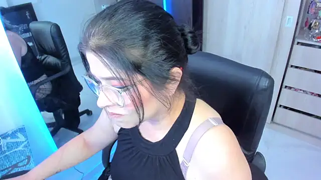 BellaFlaming – Naživo XXX chat