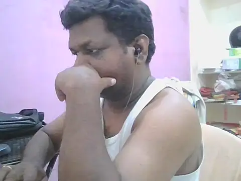 ITGuyhydn Live XXX chat