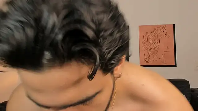 XXX chat uživo modela Brad_Martin